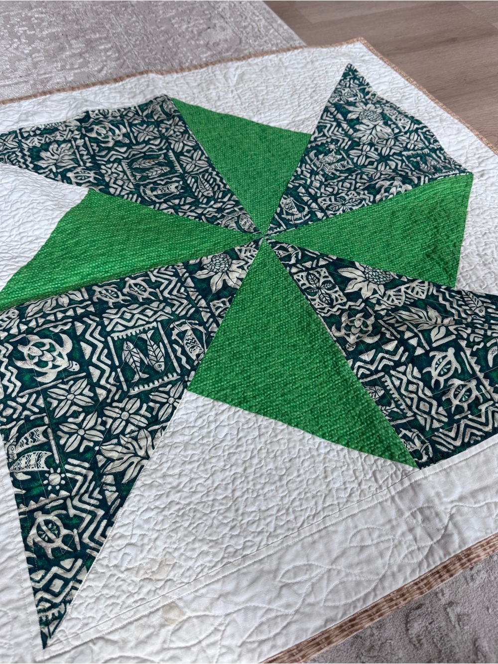 Green & White Star Patchwork Quilt - Artisan Cotton Bedding